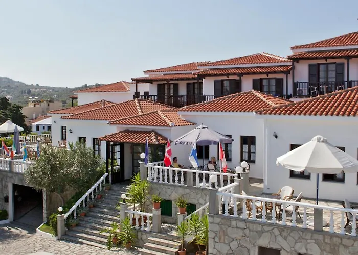 Hotel Dionyssos Σκόπελος
