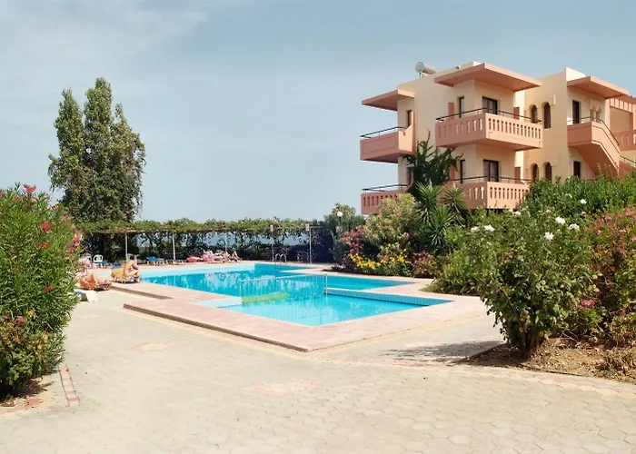 Ekavi Apartments Agia Marina