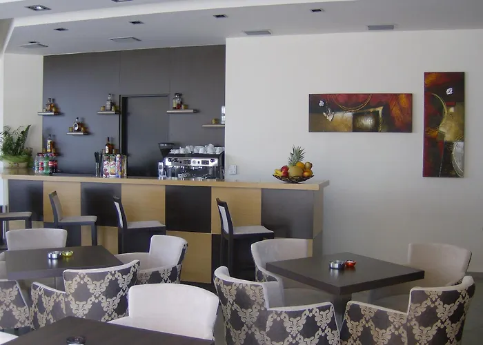 Ionion Hotel Κυπαρισσία