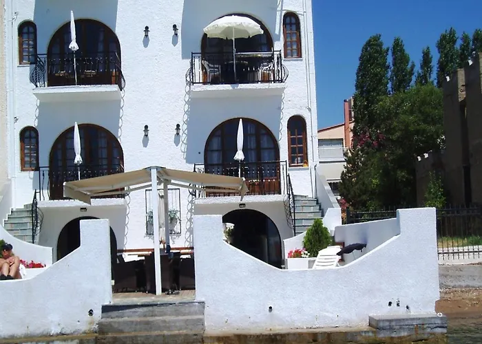 Villa Belmar Self-Catered Apartments Ερέτρια