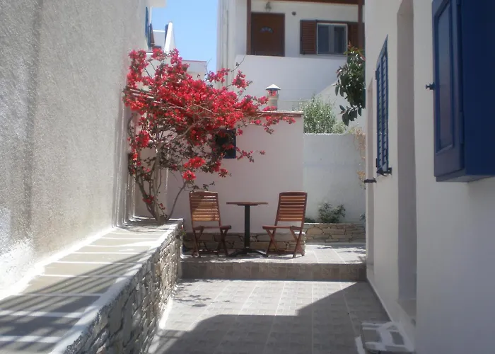 Armonia Pension Chora 