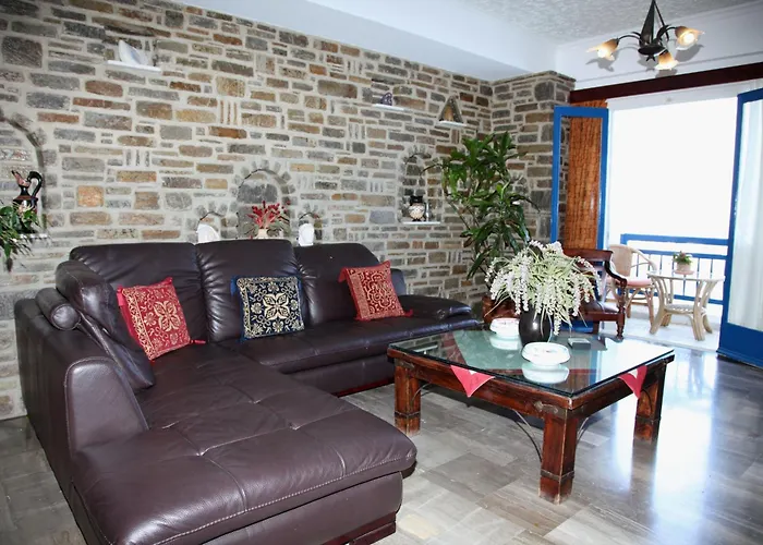 Nikolas Hotel Paro