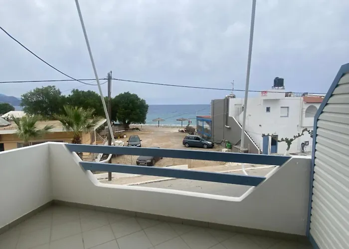 Adamas Rooms Paleochora