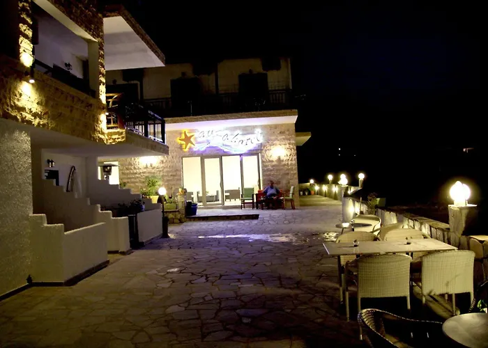 Ormos Panagias Hotels