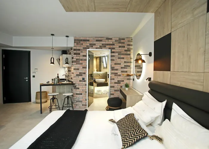 Athinais Luxury Apartments Chaniotis