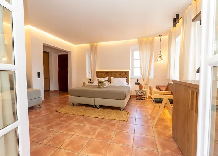 Alkionides Hydra Hotel