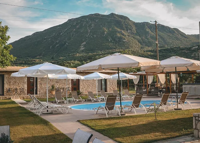 Tsanis Estate Aparthotel Πάργα