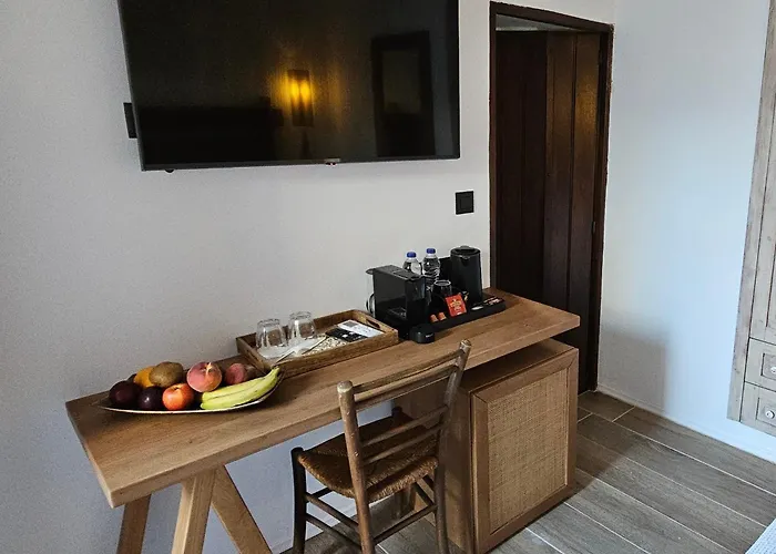 Villa Aphrodite Lindos Suites
