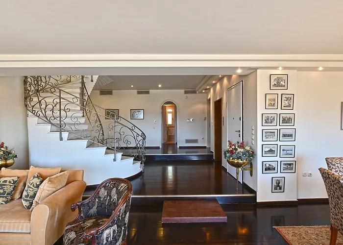 Villa Domus Riviera Athens