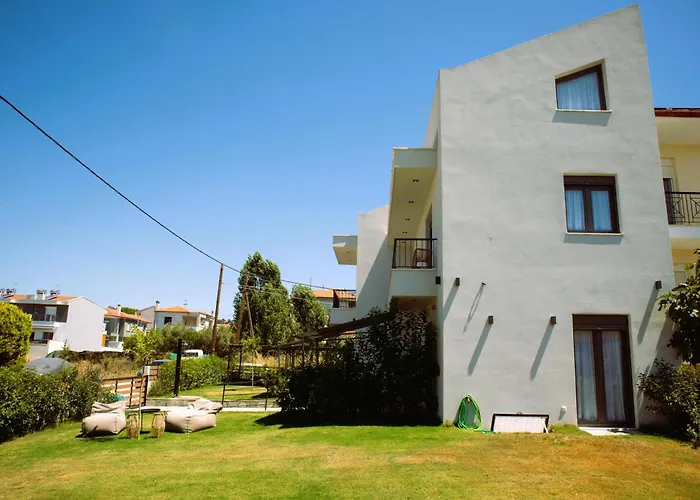 Acta Luxury Rooms Νικήτη