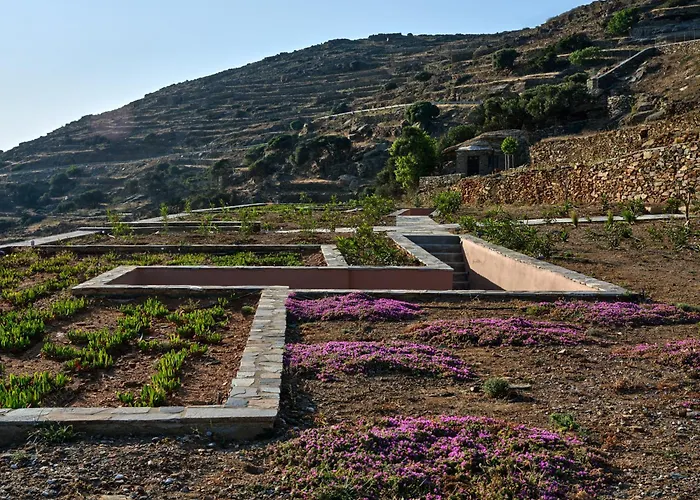 Under The Sun Cycladic Village Τήνος