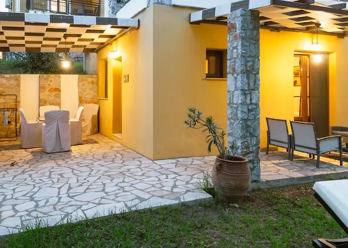 Skiathos Island Suites Troulos