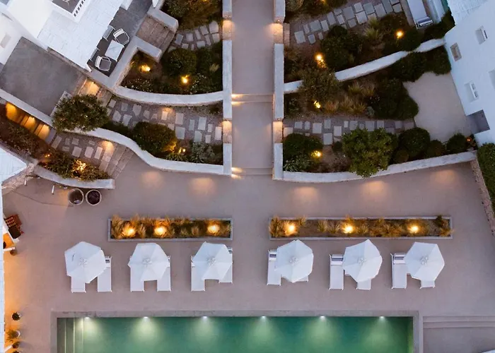 Pollonia Hotels