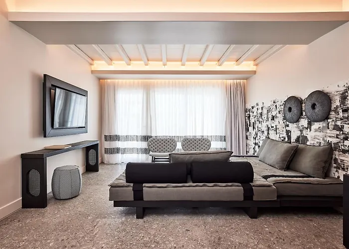 Amazon Resort And Spa, A Member Of Mykonos Highlights Agios Ioannis Diakoftis