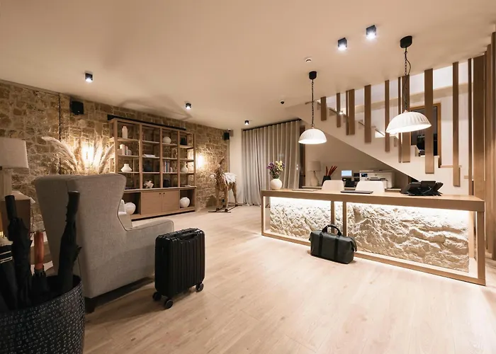 Kalavryta Hotels