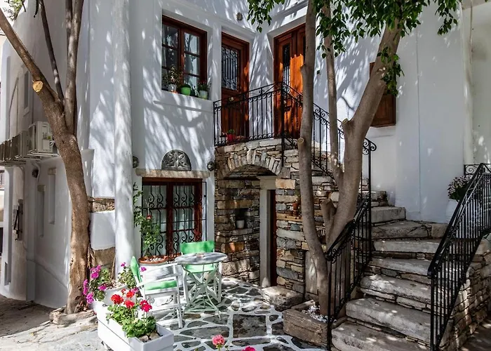 Arco Naxos Luxury Apartments Naxos City