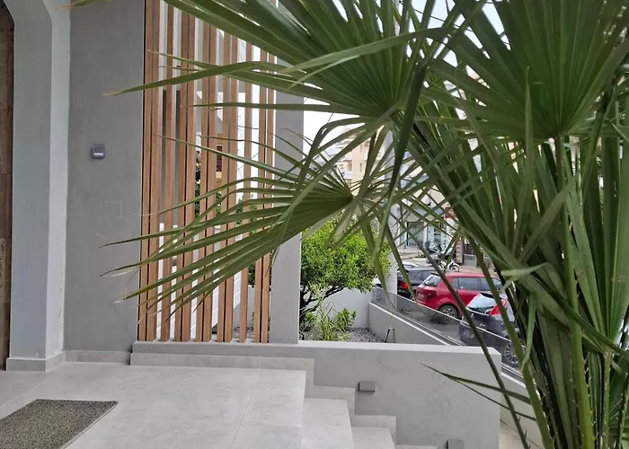 Mardinik Hotel Apartments Retimno