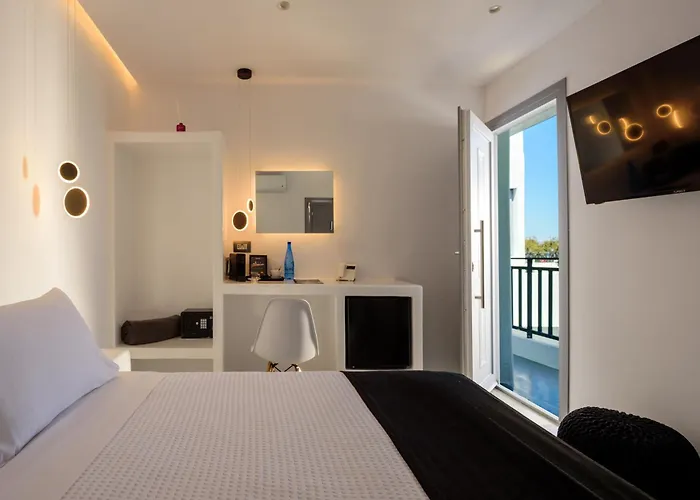 Tatakis Design Hotel, Fira