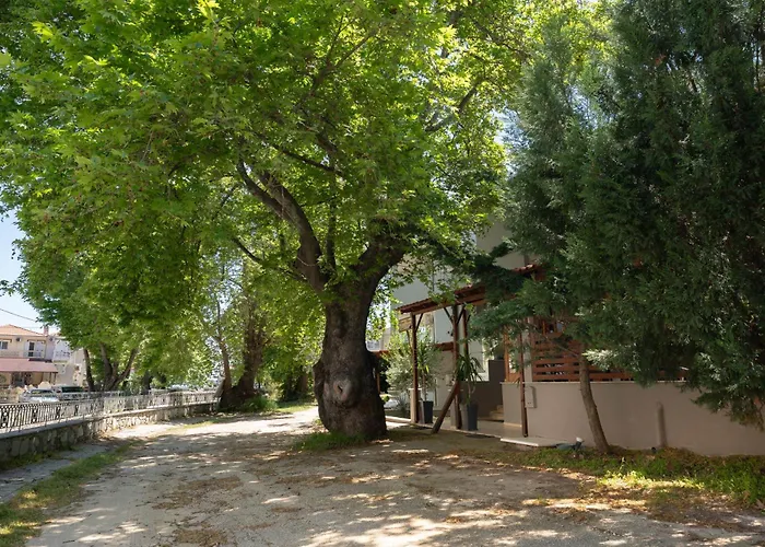 Kipos Resort Néa Péramos