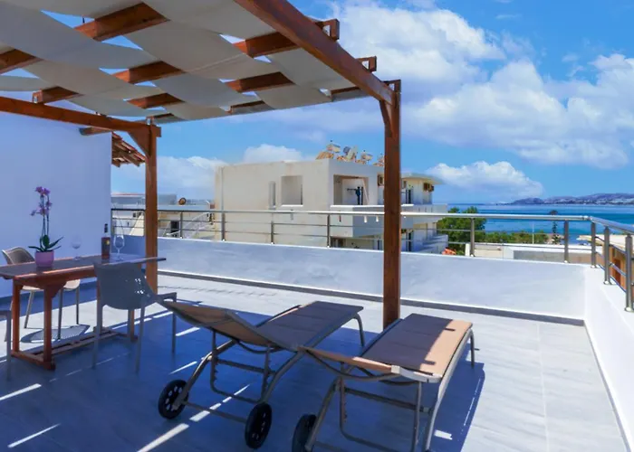 Pet friendly Nicole Rooms Palaiochora