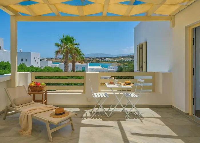 Villa Maria - Naoussa Boats Blue & Sandy Suite