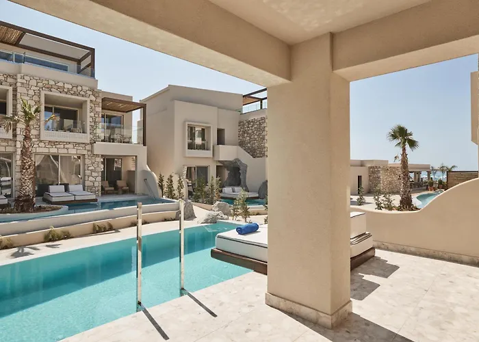 Uzenie All Suites Boutique Resort (Adults Only) Adelianos Kampos