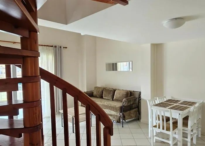 Bungalow White Apartments Πολύχρονο