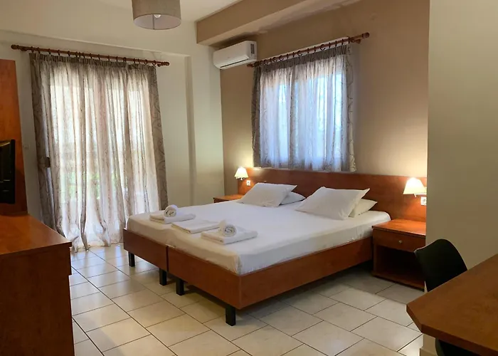 Hotel Aki Λουτρά Αιδηψού