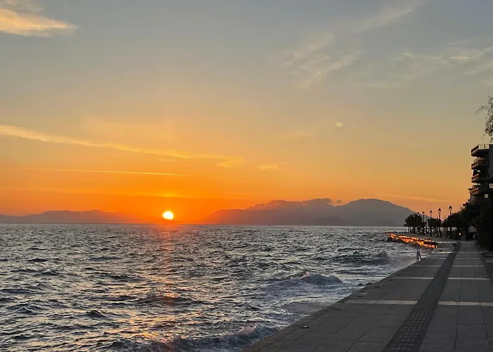 Great Greece Le Convivial Suites Ξυλόκαστρο