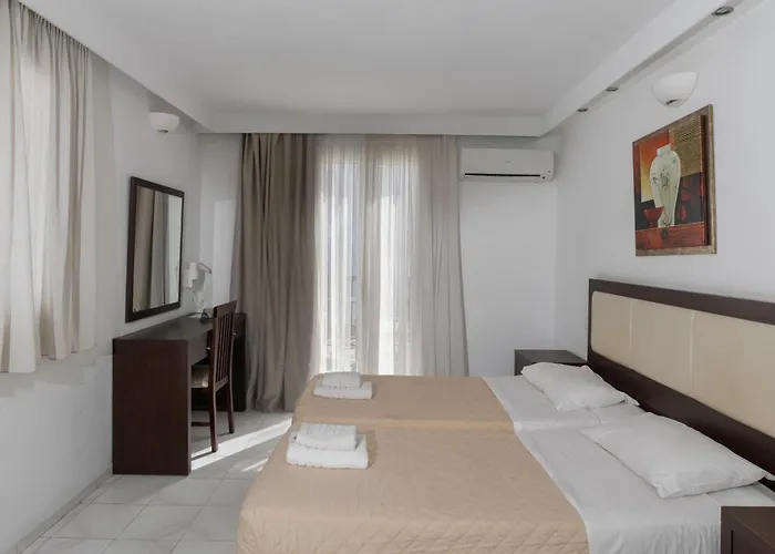 Elena Studios & Suites Ornos 