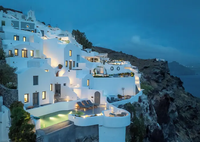 Ikies Santorini Hotel Oia 