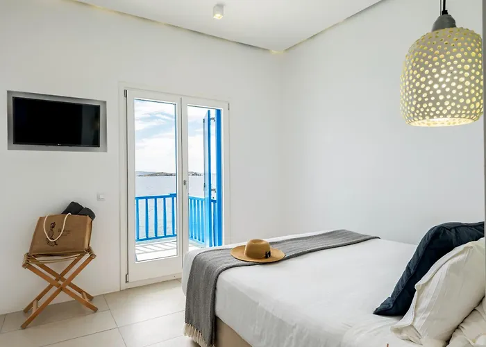 Bluetopia Suites Mykonos Town