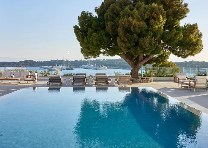 The Roc Club, A Grecotel Hotel To Live Βουλιαγμένη