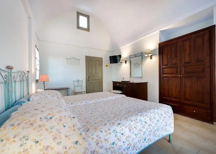 Zephyros Hotel Kamári