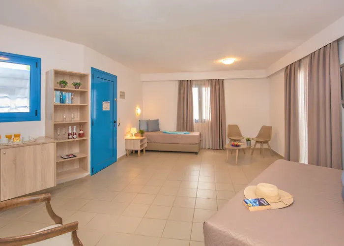 Sunshine Village Hotel (Adults Only) Hersonissos 
