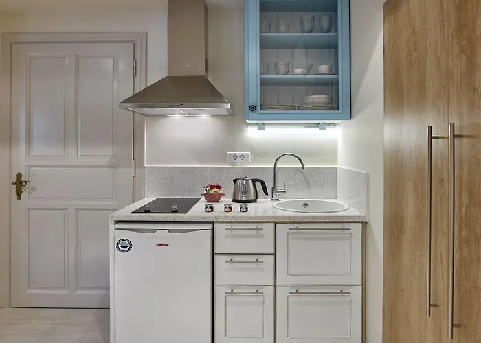 Konstantina Studios Αλόννησος