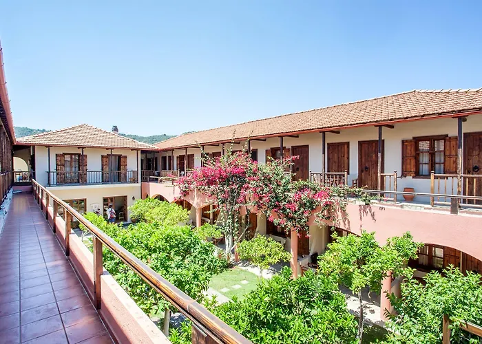 Hotel a Città di Skopelos