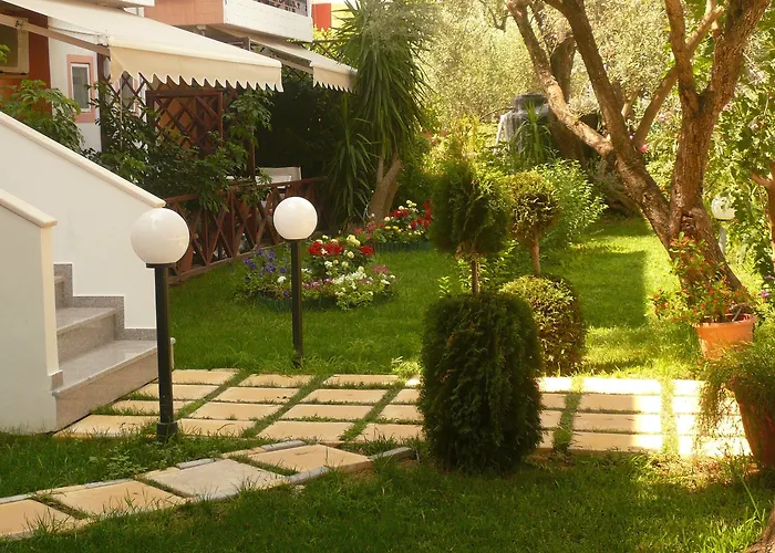 Hotel Avra Λυγιά