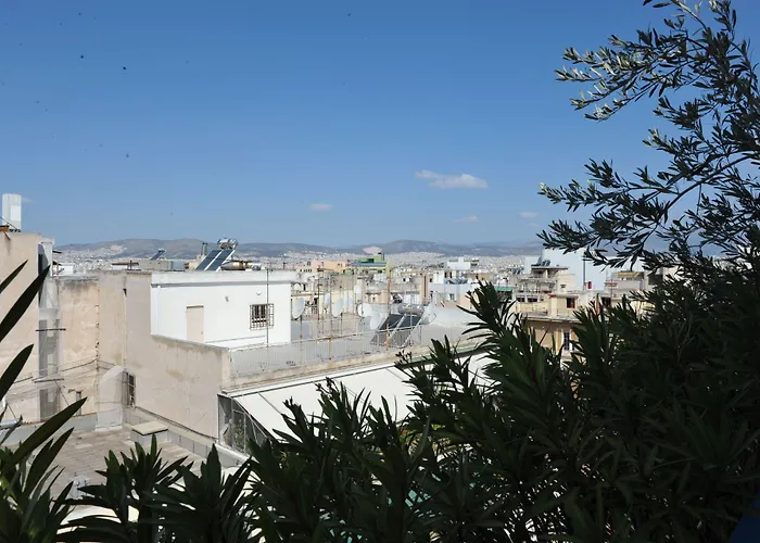 Athens hotels near Monastiraki