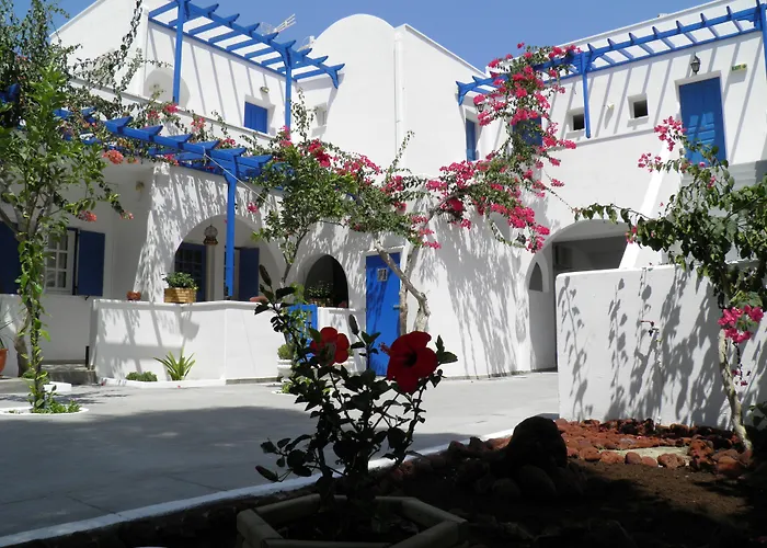 Levante Beach Hotel Kamári