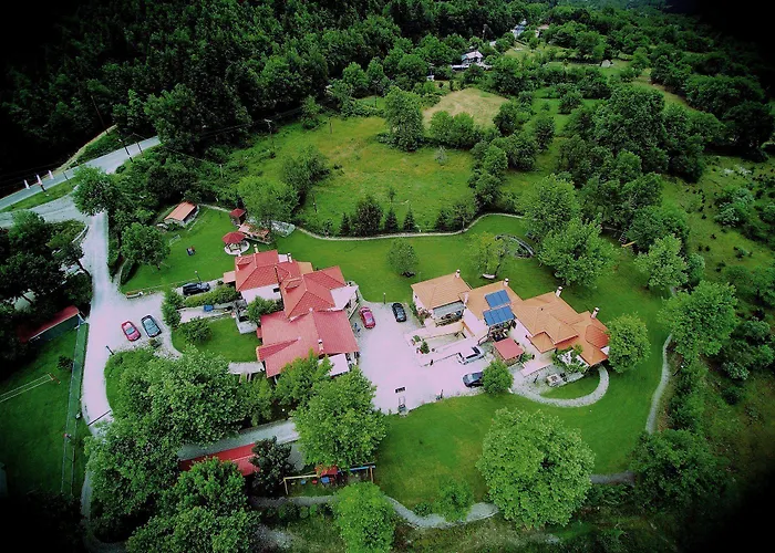 Ninemia Stay And Play Καρπενήσι