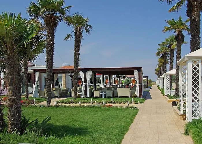 Hoteles en Paralía