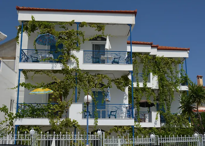 Victor Eleni Hotel Χανιώτη