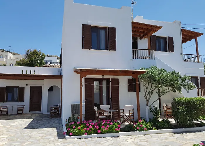 Petros Studios & Suites Naxos City