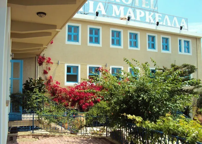 Αγία Μαρκέλλα Ξενοδοχείο Βροντάδος