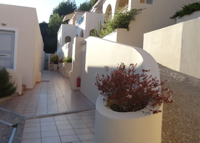 Alonissos Beach Bungalows And Suites Hotel Ισώματα
