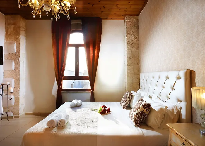 Archontiko Old Town Suites Retimno