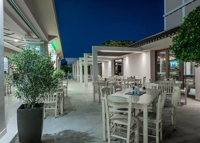 Plaza Pallas Tsilivi 