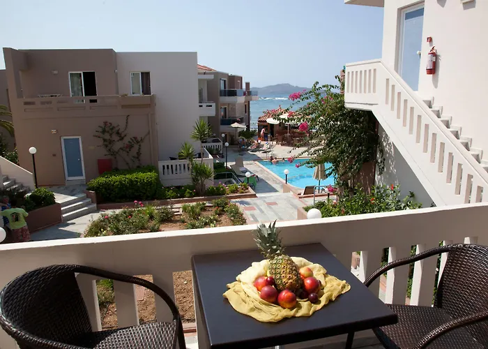 Golden Bay Aparthotel Κάτω Δαράτσο