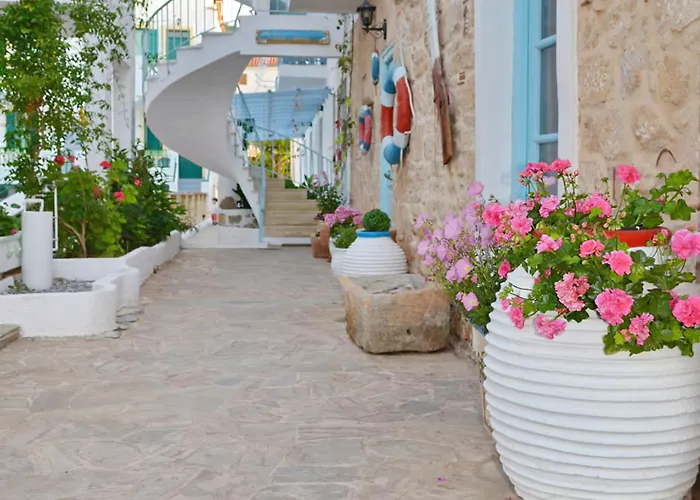 Saronis Hotel Agistri - Adults Only Σκάλα